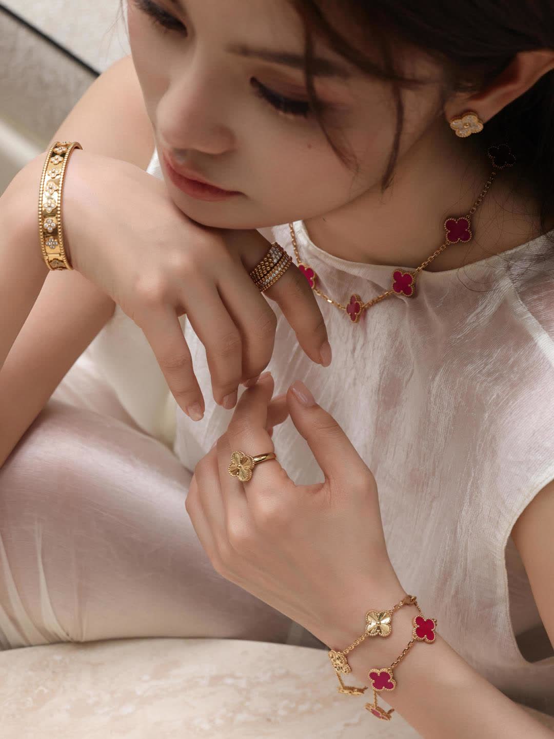 Van Cleef & Arpels Floral Earrings and Bracelet Set
